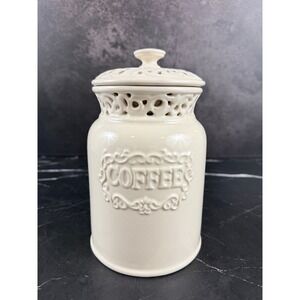 VTG 2006 California Pantry Ceramic Coffee Canister Open Work Lattice 6 1/2in